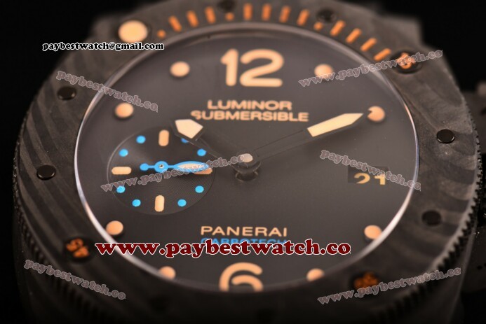 Panerai Luminor Submersible 1950 Carbotech - 3 Days Automatic PAM 616 Black Dial Black Rubber Real Carbon Fiber Watch